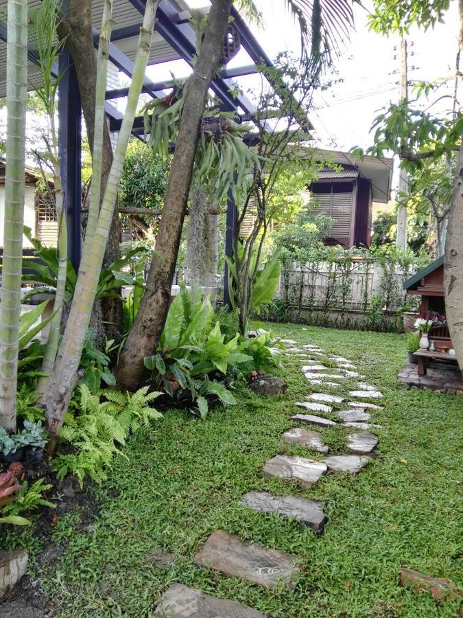 18 In Town Homestay Chiang Mai Dış mekan fotoğraf