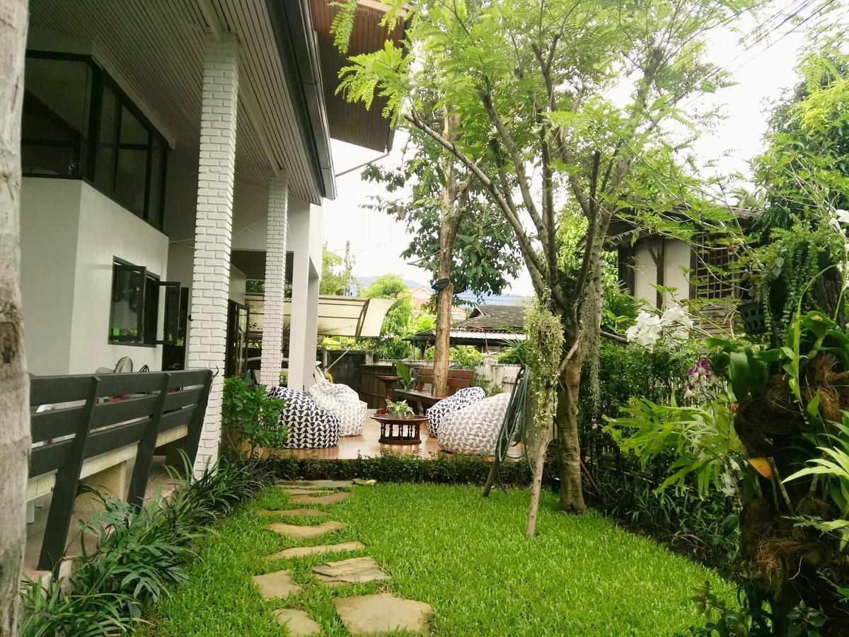 18 In Town Homestay Chiang Mai Dış mekan fotoğraf